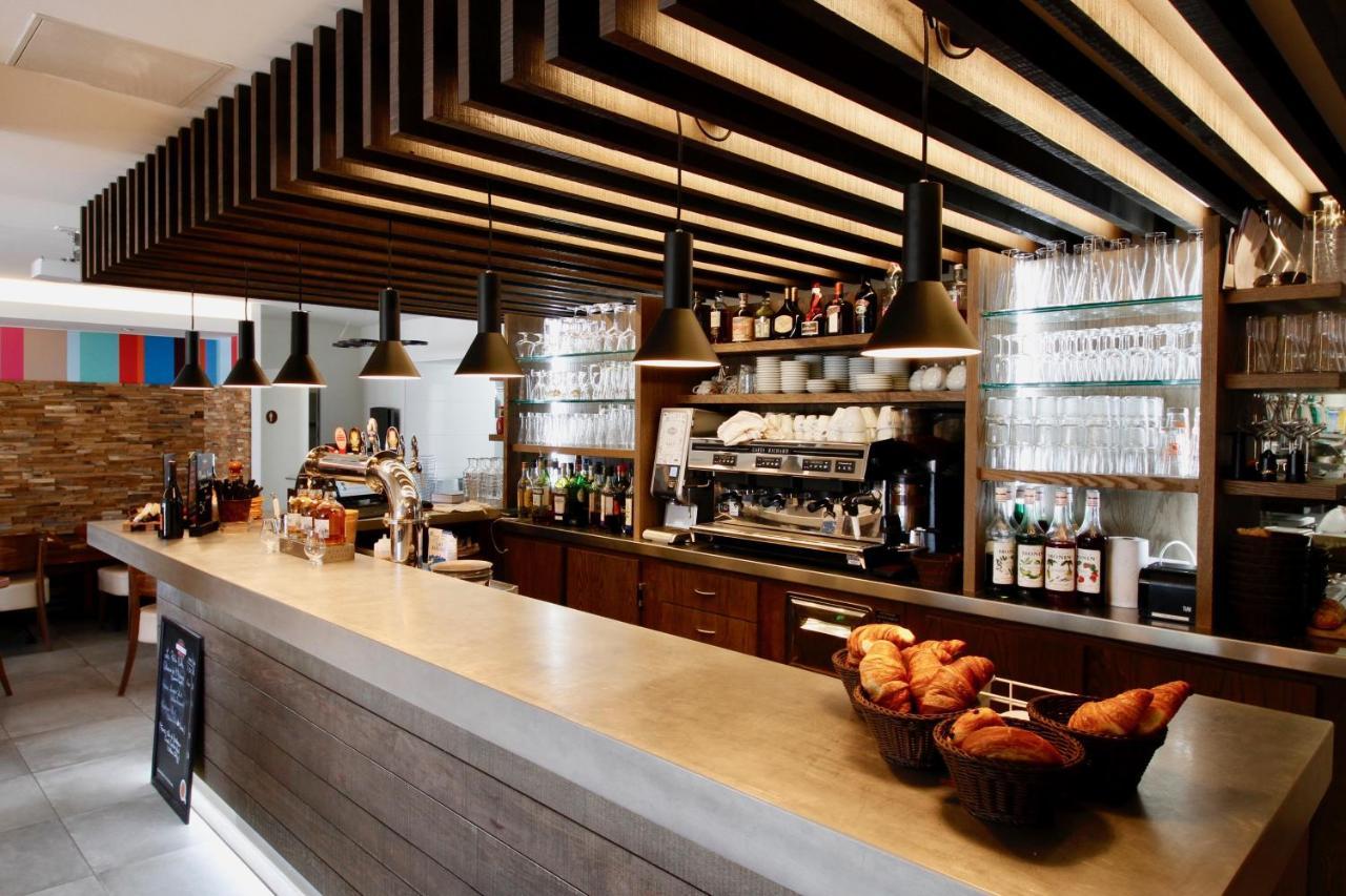 Hotel Restaurant Le Terre Neuvas Paimpol Esterno foto
